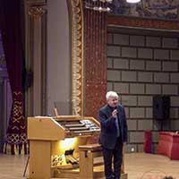 bucharestorganfest.ro-concert-roman-perucki02.jpg